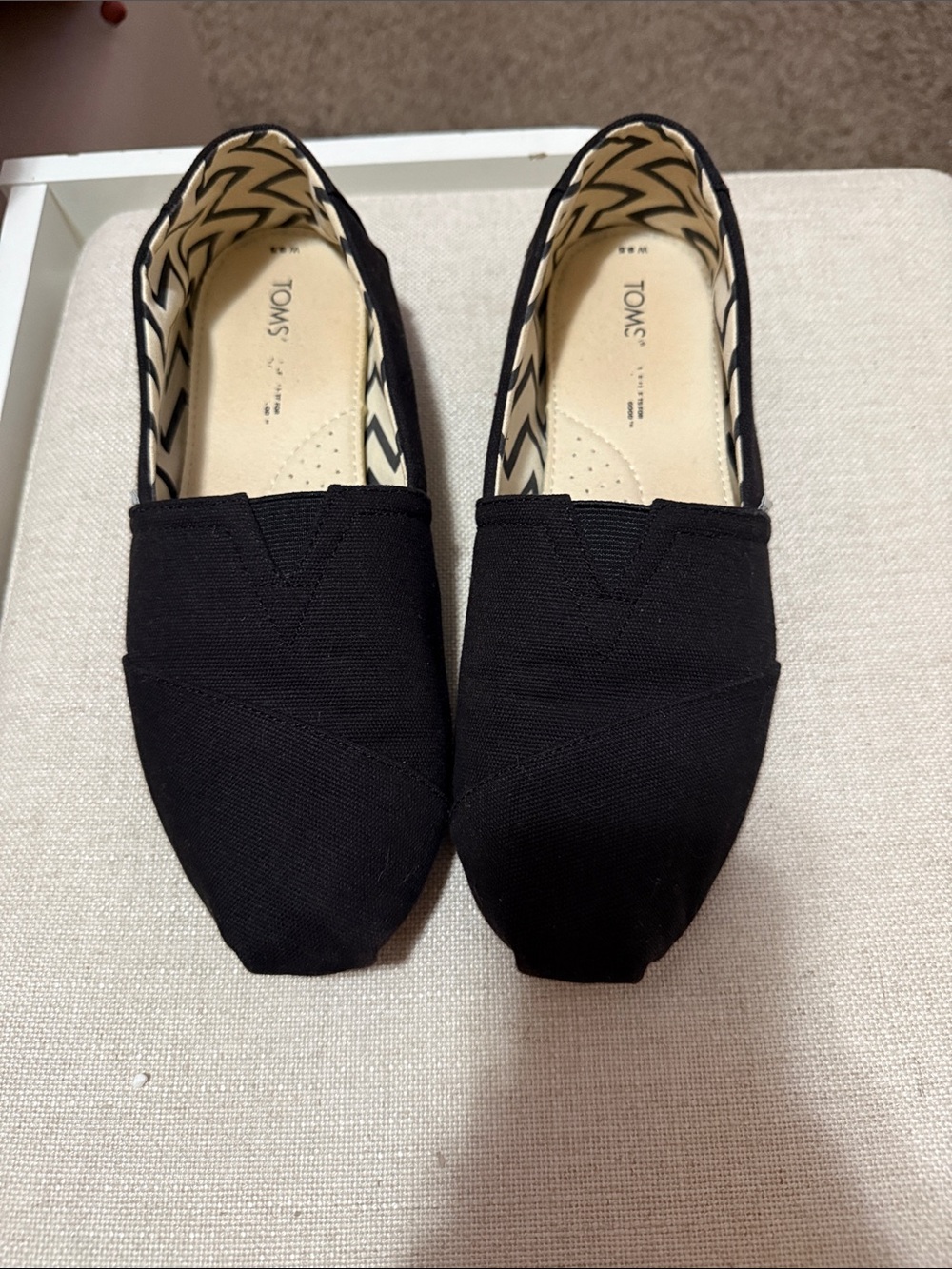 Toms Black Canvas Classic Slip-Ons